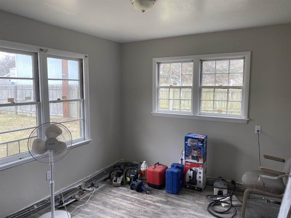 2916 Engle Rd, Fort Wayne, IN 46809
